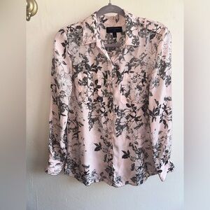 Banana Republic Size Small button down blouse